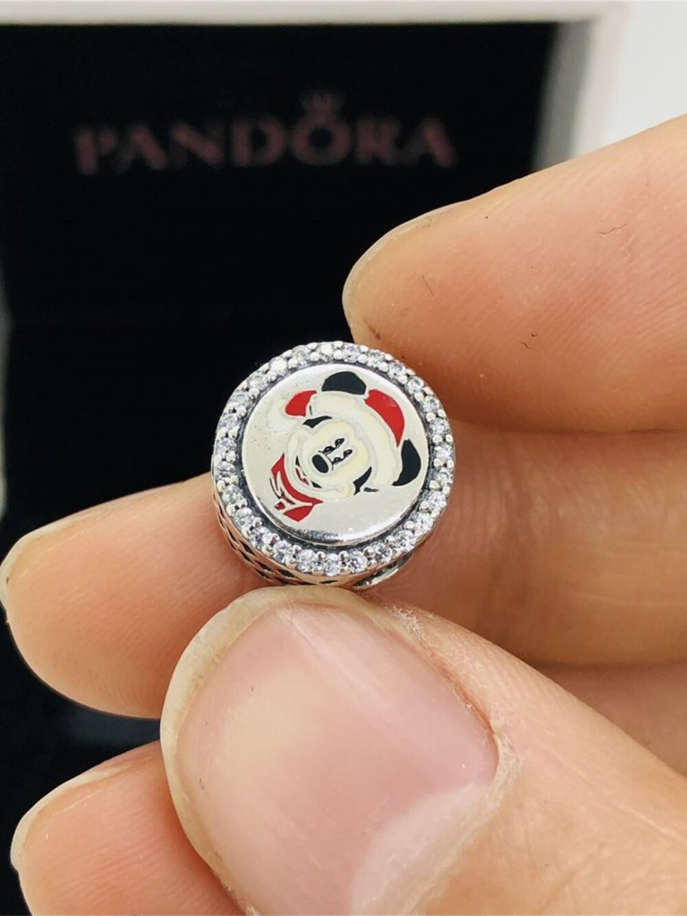 ✨🔥Pandora Disney Happy Holly Days Mickey Charm - Picture 5 of 7